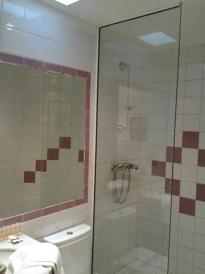 Apartamentos San Juan Granada Apartment